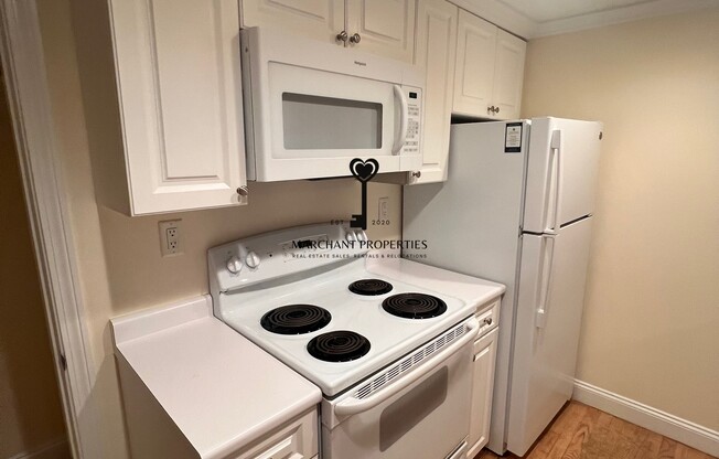 21 Fairbanks St Apt 11