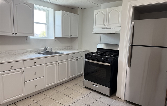 65 MAVERICK SQ