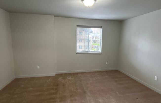 1 bed, 1 bath, $1,385, Unit A202