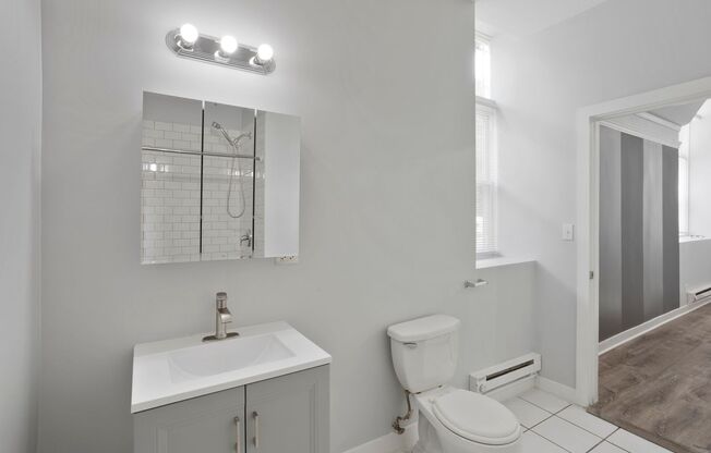 Studio, 1 bath, 250 sqft, $1,350, Unit 7450-G2