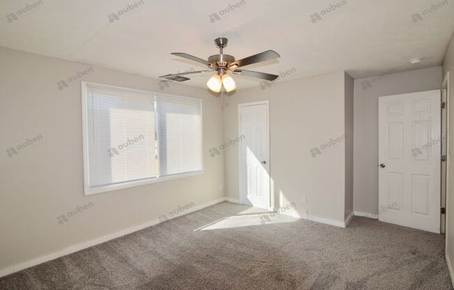 2 beds, 1 bath, $1,000