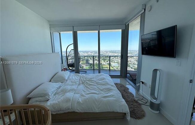 2 beds, 2.5 baths, $5,500, Unit # 4701