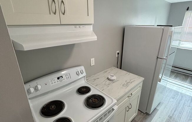 1 bed, 1 bath, 625 sqft, $825