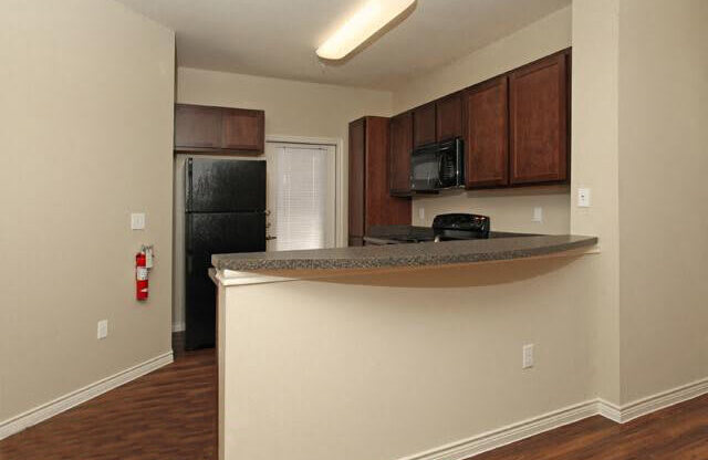 model apartment kitchen