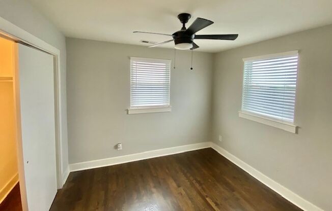 2 beds, 1 bath, $1,650