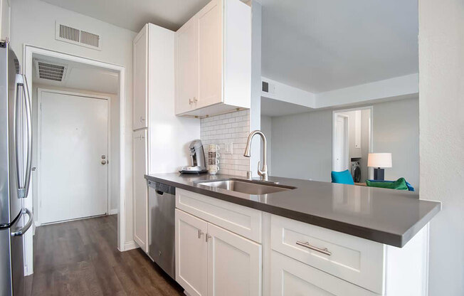 Stainless Steel Sink Dishwasher at Los Robles Apartments, Pasadena, CA, 91101