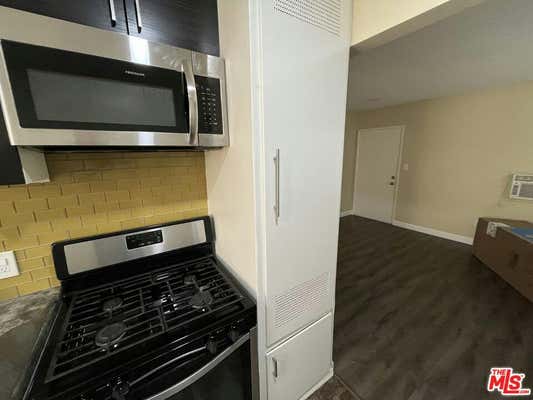 2 beds, 1 bath, 700 sqft, $2,100, Unit 1