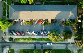 Rivercrest Apartments