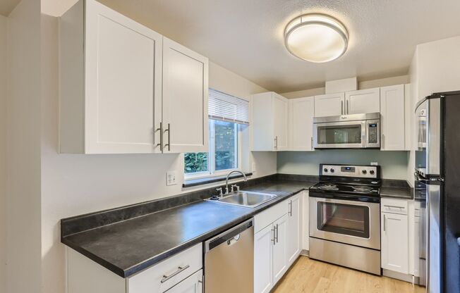 1 bed, 1 bath, 800 sqft, $2,095, Unit Unit C101