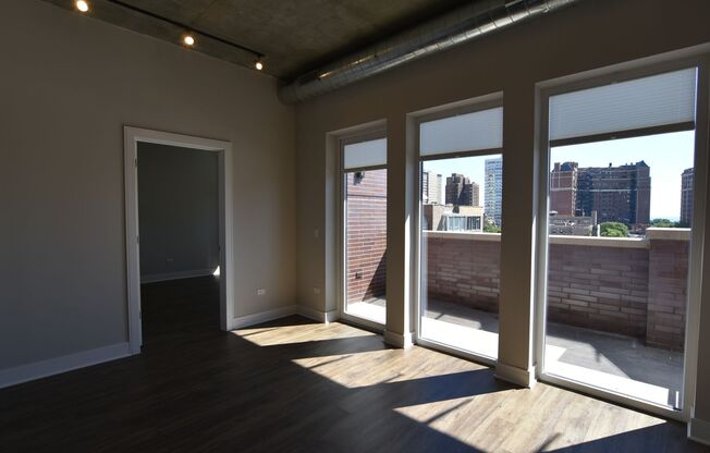 1 bed, 1 bath, 711 sqft, $2,750, Unit 3833-517