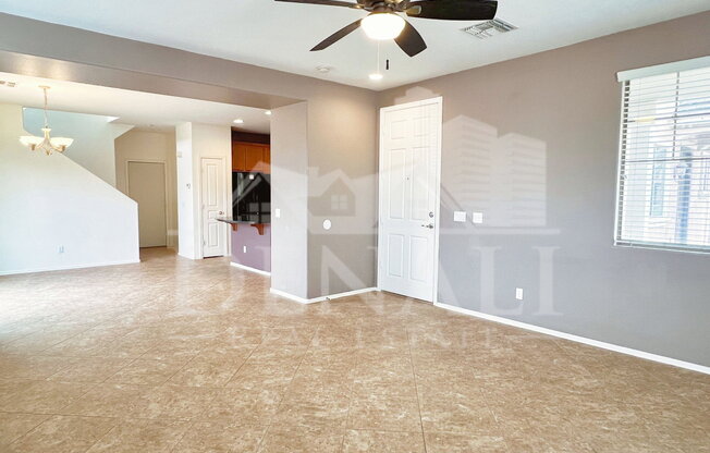113 E PALOMINO DR