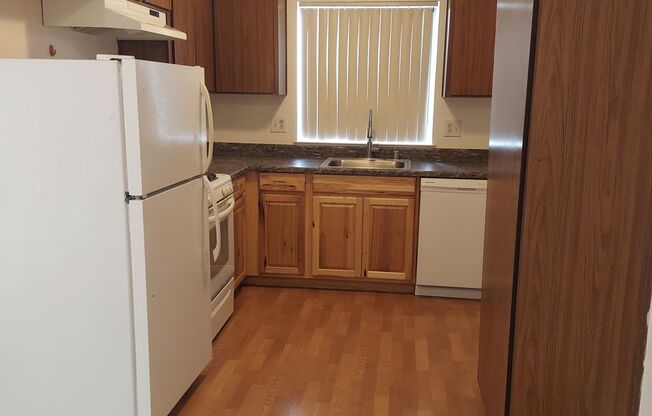 2bd. end unit in Rohnert Park *Pictures coming soon*