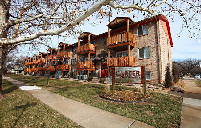 928 N CARTER