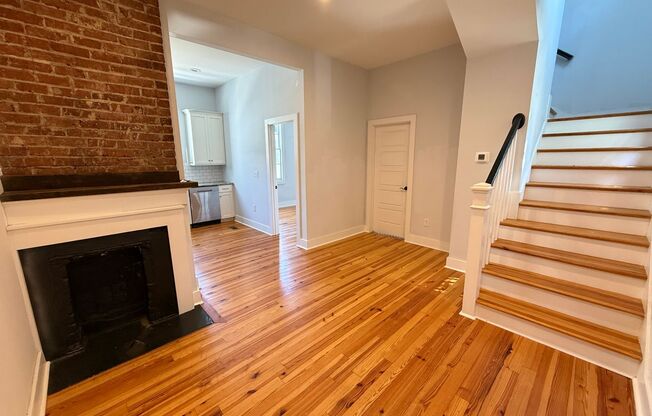 3 Bedroom 3 Bath Apartment - Downtown Charleston