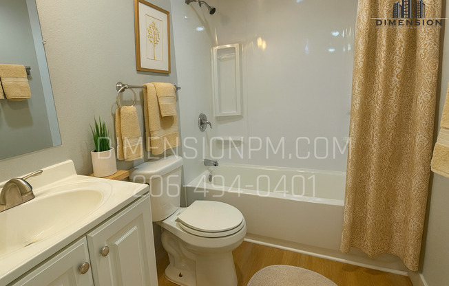 2 beds, 1 bath, 700 sqft, $1,265, Unit Unit 36