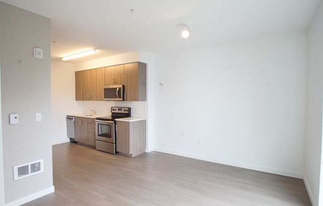 1 bed, 1 bath, $1,425, Unit 309