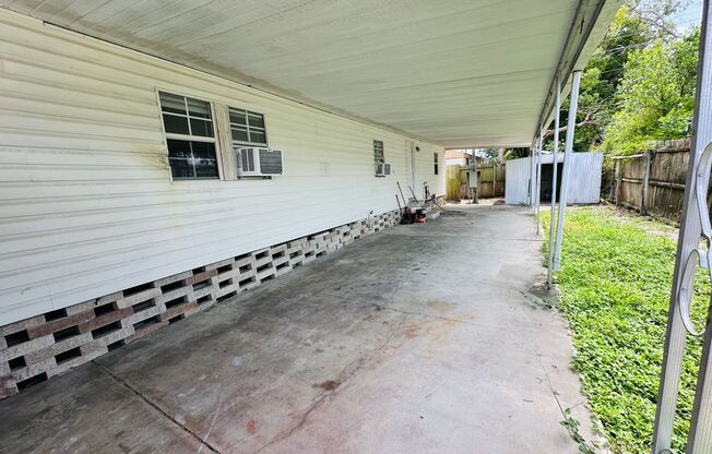 2 Bed 1.5 Bath, Minutes from Tarpon Springs