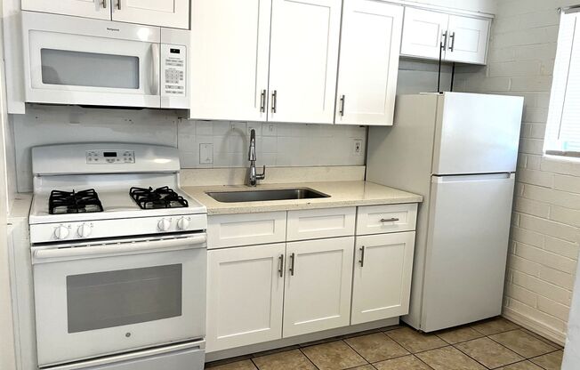 3128 W. Pima St. Unit 4 Phoenix, AZ 85009