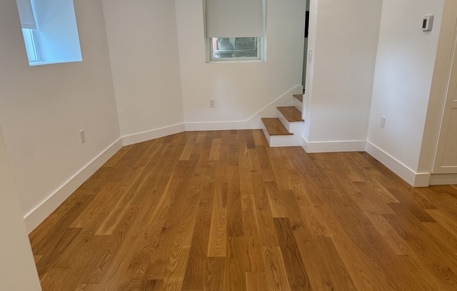 82 LANCASTER RD