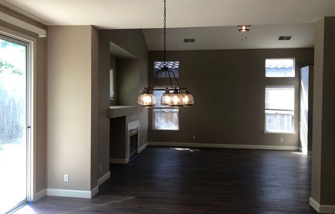 Gorgeous Folsom Home with full bed and bath downstairs!