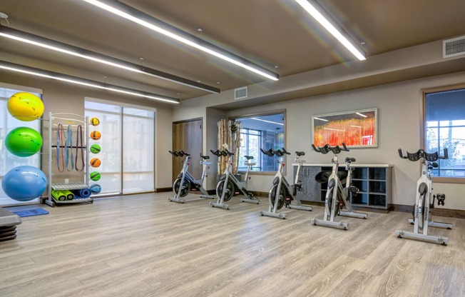 Carillon apartments in Nashville, TN photo of fitness center