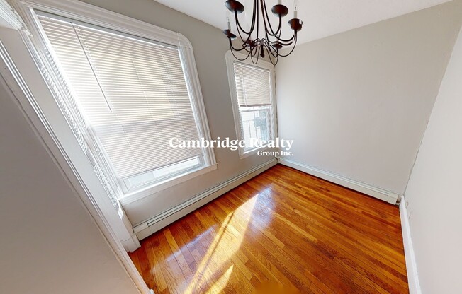 568 Green Street