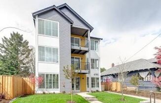 Albina Condominiums