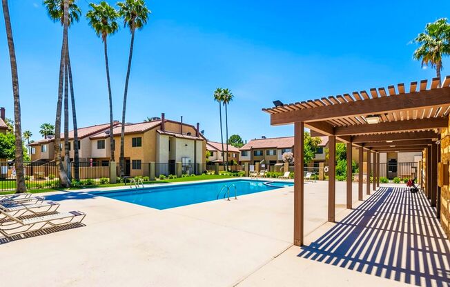 Spacious Mesa Townhome with Updated Kitchen & Utilities Included!