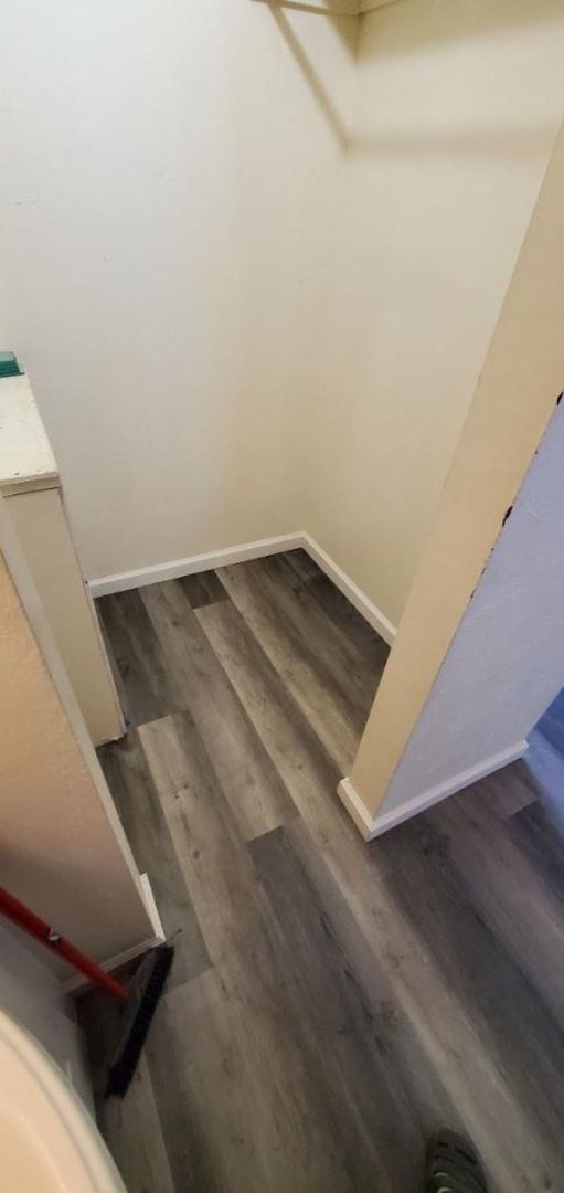 Hidden Gem Location ... Secured 1 bedroom!