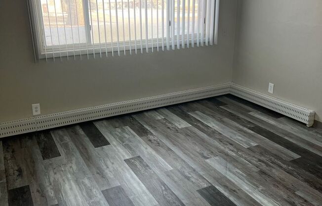 1 bed, 1 bath, 552 sqft, $775, Unit DB1-2