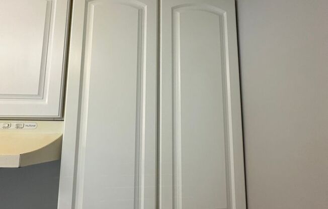 1 bed, 1 bath, 550 sqft, $2,300, Unit 4