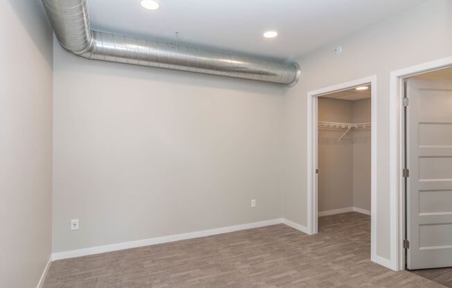 1 bed, 1 bath, 816 sqft, $1,250, Unit 409