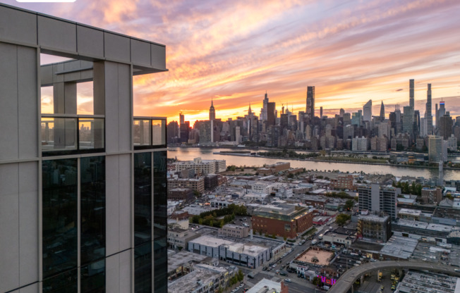 1 bed, 1 bath, $4,880, Unit 27E