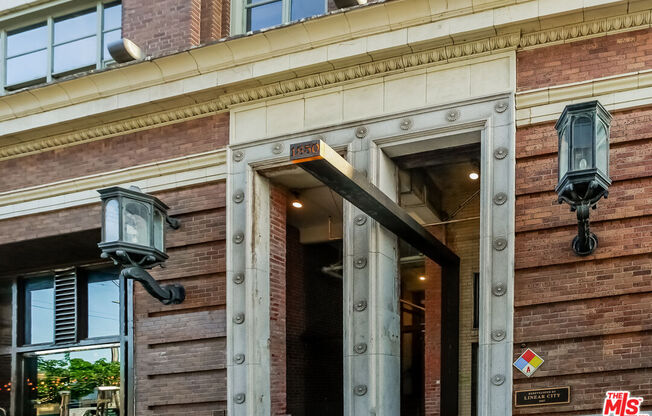 1 bed, 1.8 baths, 2,603 sqft, $9,500, Unit PH 9