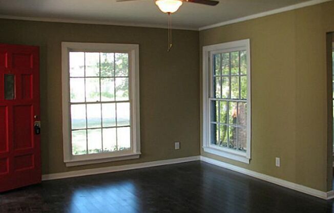 Lover's Lane Heights - 7414 Robin Rd.
