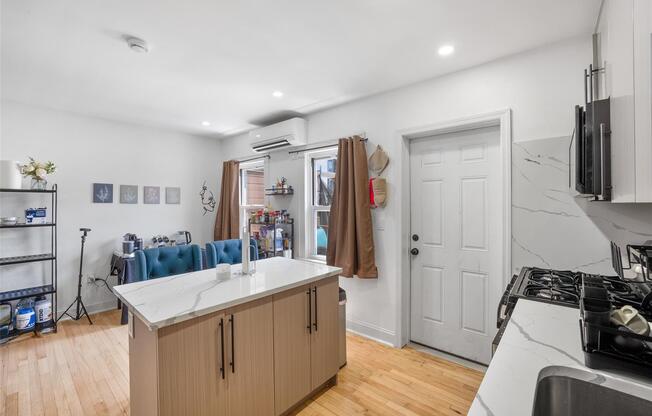 21 49 28 ST