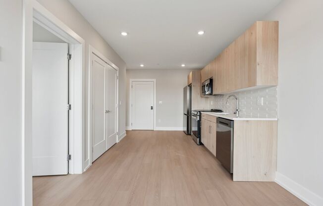 1 bed, 1 bath, 481 sqft, $1,765, Unit Unit 627