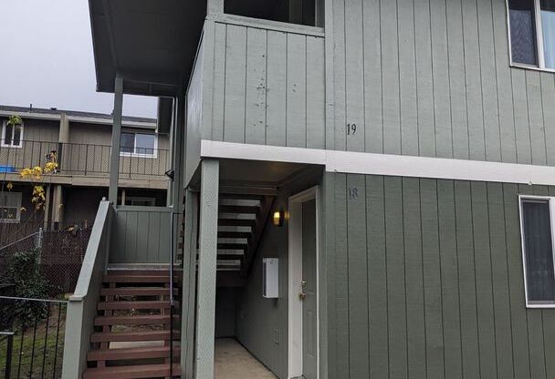 1 bed, 1 bath, 650 sqft, $1,200, Unit 19