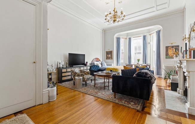 171 BEACON ST