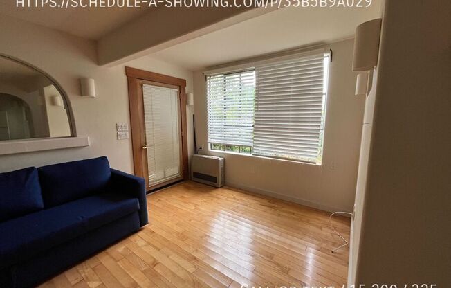 1194 STERLING AVE