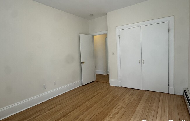 1539 Beacon St