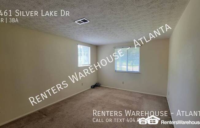 1461 SILVER LK DR