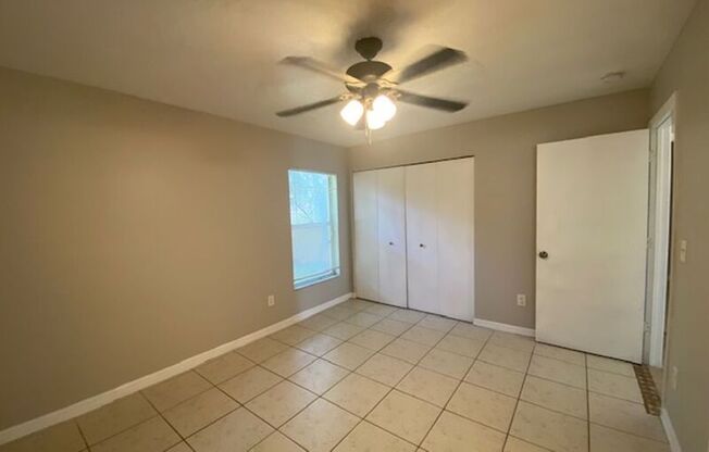 3 beds, 2 baths, 1,214 sqft, $1,900