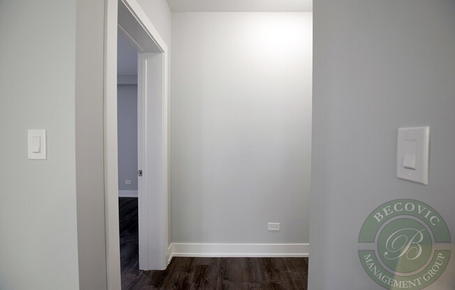 1 bed, 1 bath, 446 sqft, $1,795, Unit 402