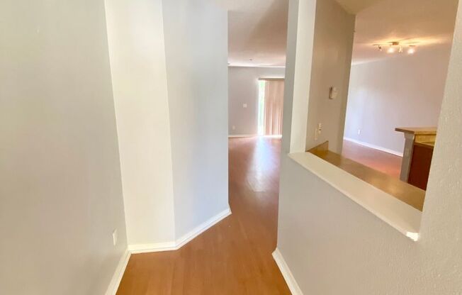 3/2.5 Townhouse For Rent in SouthMeadow