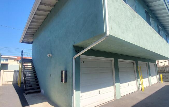114 HUNTINGTON DR N