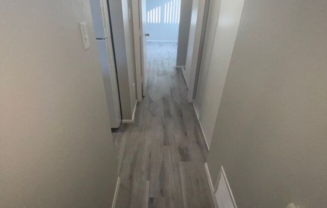 1 bed, 1 bath, 575 sqft, $944, Unit 272