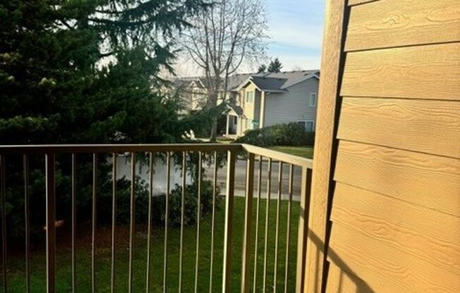2 beds, 2 baths, 918 sqft, $1,495, Unit 4928-103