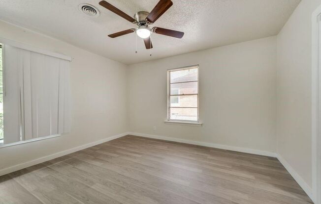 Welcome to this beautifully maintained home in the heart of Dallas!