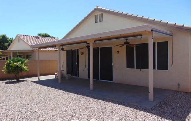3 bedroom 2 bath home located in North Chandler KYRENE/RAY
